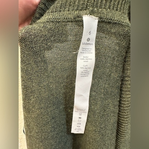Lululemon Sit In Lotus Wrap II Heathered Dark Olive - Picture 8 of 15